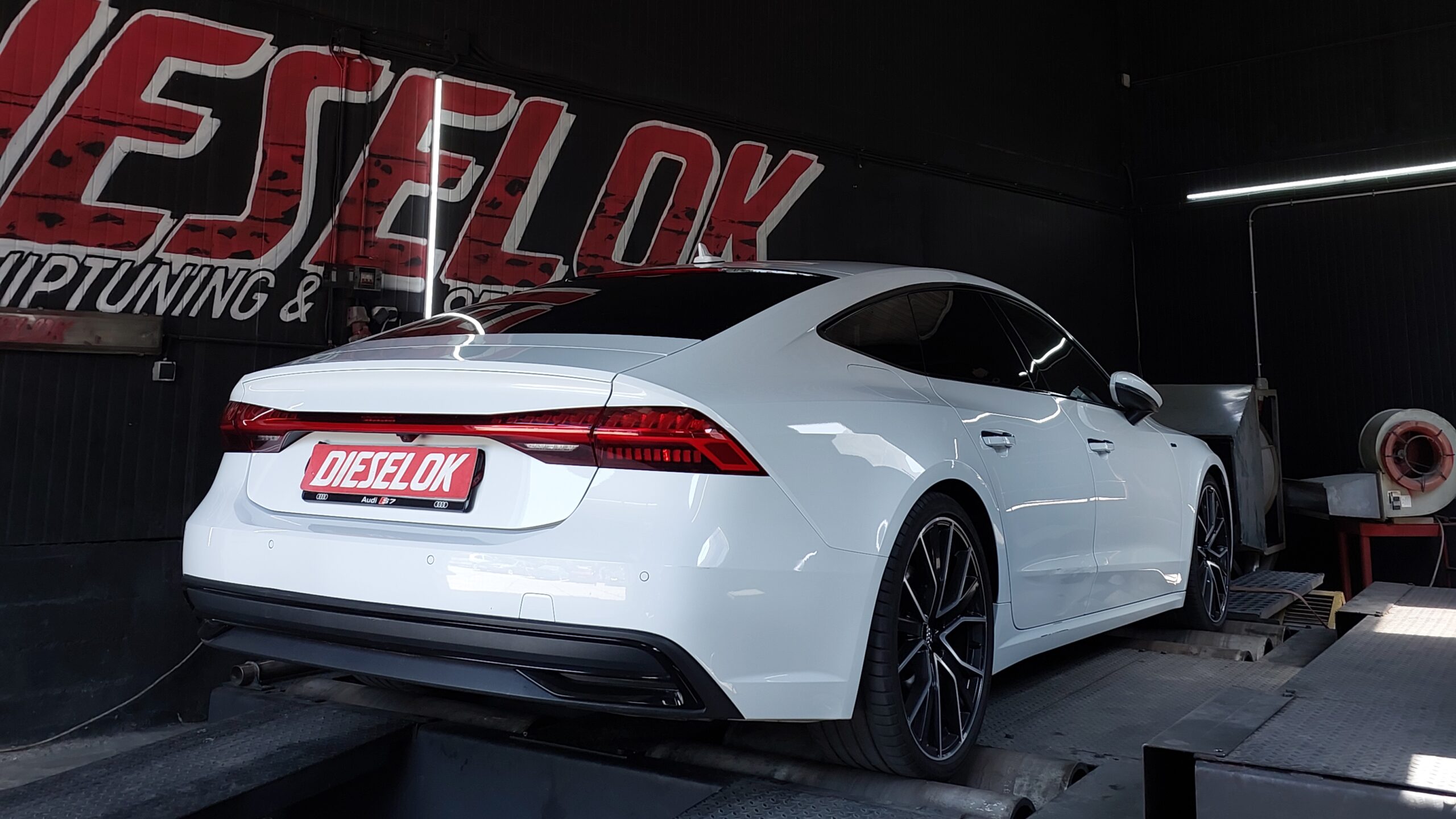 Audi A7 45 TDI на диностенде Dieselok после чиптюнинга в Молдове.